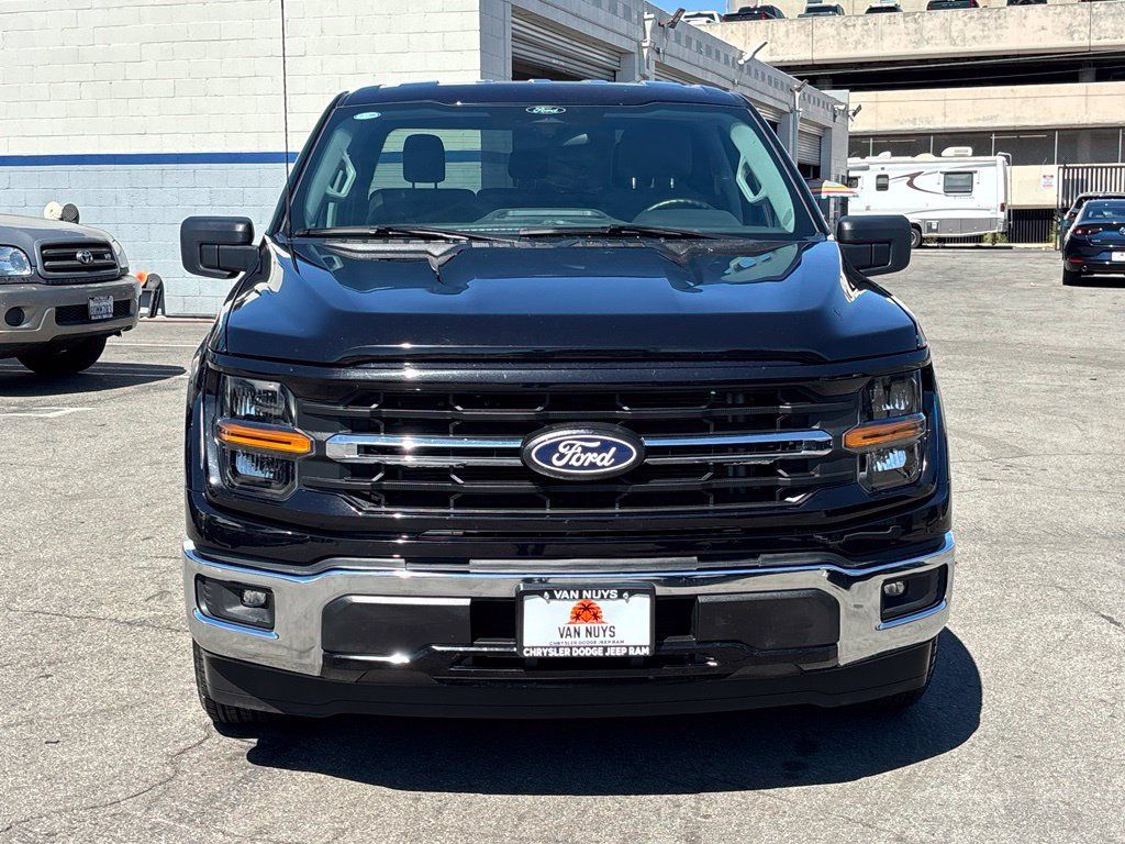 Used 2025 Ford F150 XLT w/ Equipment Group 301A Standard RWD image 7
