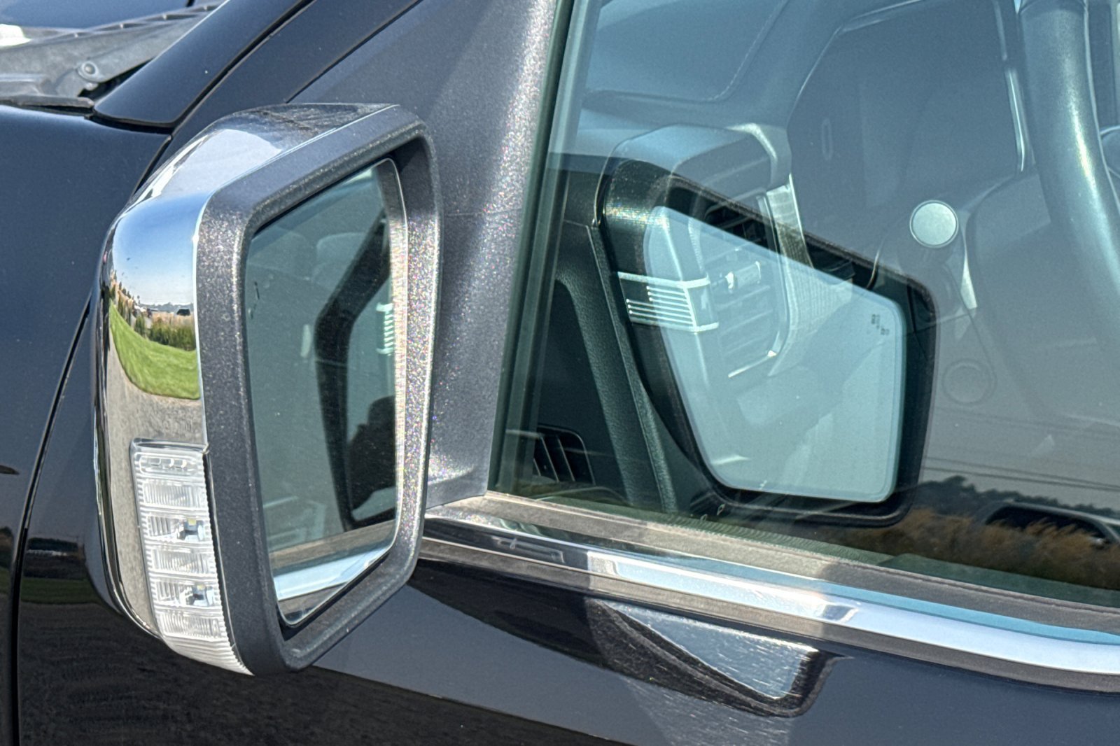Used 2023 Ford F150 Platinum AWD/4WD image 53
