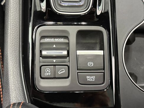 Used 2023 Honda Pilot TrailSport image 30