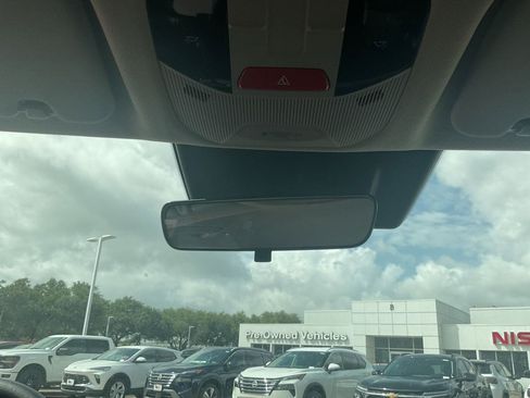 Used 2025 Kia K4 FWD image 15