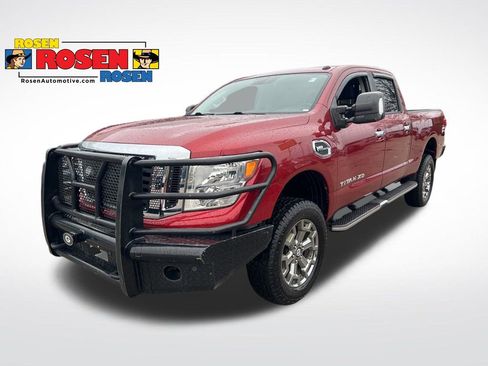Used 2019 Nissan Titan SV w/ SV Convenience Package image 1