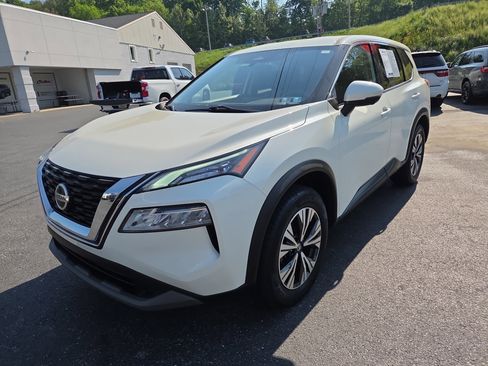 Used 2021 Nissan Rogue SV AWD/4WD image 7