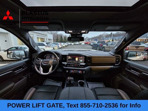 Used 2023 GMC Sierra 1500 SLT w/ SLT Convenience Package image 19