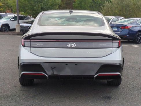 New 2026 Hyundai Sonata SEL image 4