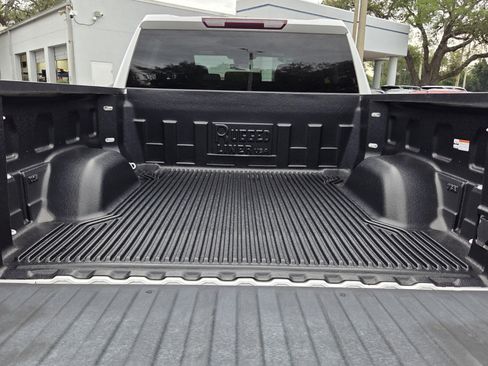 Used 2023 Chevrolet Silverado 1500 Custom RWD image 17