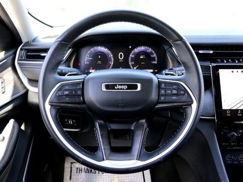 Used 2021 Jeep Grand Cherokee L Limited image 27