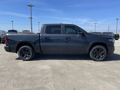 New 2026 RAM 1500 Lone Star AWD/4WD image 3