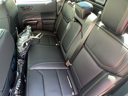 New 2025 Ford Maverick Lobo image 10