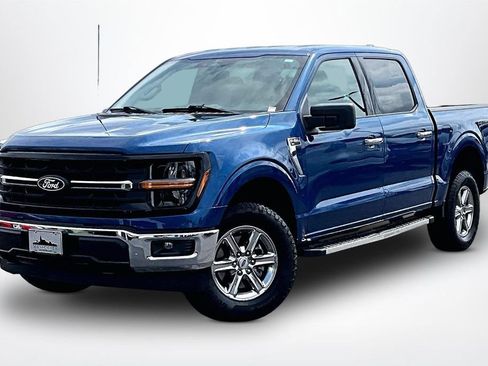 Used 2025 Ford F150 XLT w/ Equipment Group 301A Standard AWD/4WD image 3
