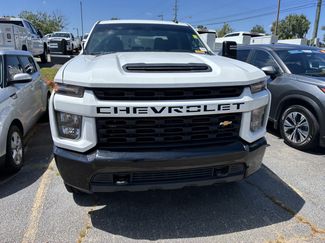 Used 2022 Chevrolet Silverado 2500 Custom w/ Custom Value Package AWD/4WD video 2