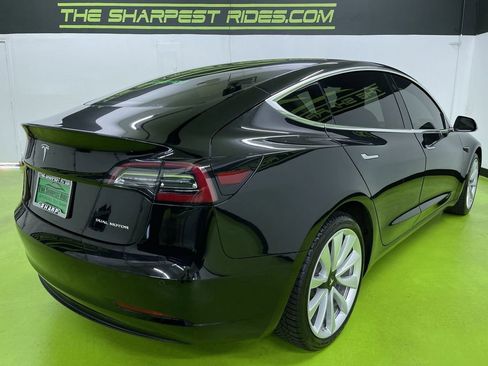 Used 2018 Tesla Model 3 Long Range image 10