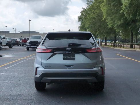 Used 2024 Ford Edge SEL AWD/4WD image 4