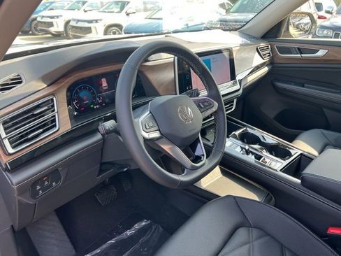 New 2026 Volkswagen Atlas SE AWD/4WD image 13