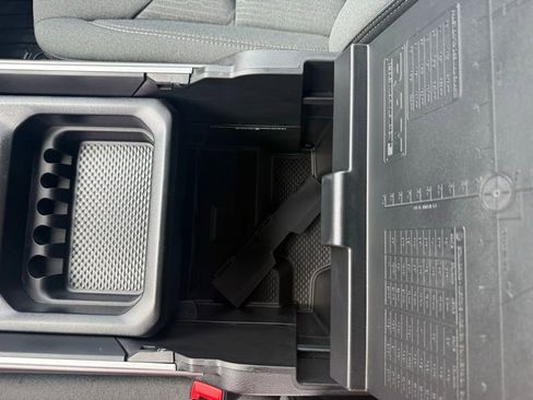 Used 2022 RAM 1500 Big Horn AWD/4WD image 41