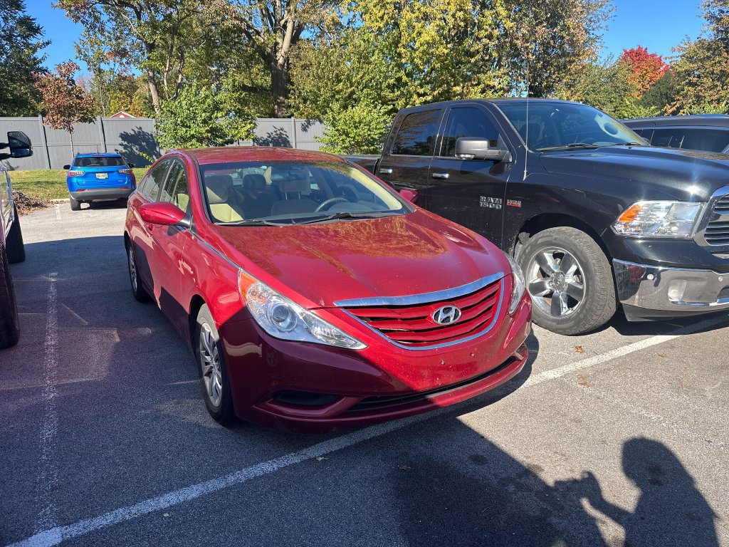 Used 2011 Hyundai Sonata GLS FWD image 4