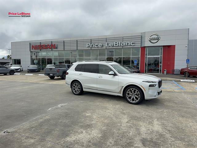 Used 2024 BMW X7 xDrive40i w/ Premium Package AWD/4WD image 15