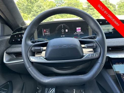 Used 2024 Lucid Air Touring AWD/4WD image 7