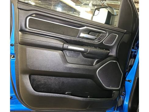 Used 2022 RAM 1500 Laramie AWD/4WD image 19