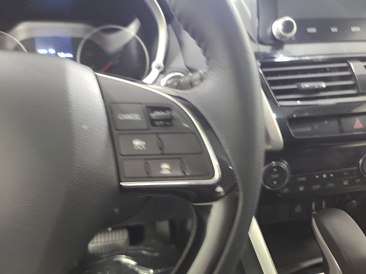 Used 2024 Mitsubishi Eclipse Cross SE AWD/4WD image 27