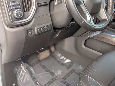 Used 2022 Chevrolet Silverado 1500 LTZ w/ LTZ Premium Texas Edition image 17