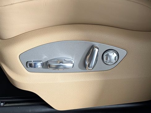 New 2026 Porsche Macan AWD/4WD image 35
