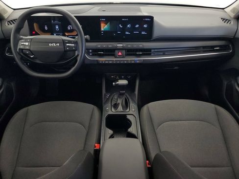 Used 2025 Kia K4 FWD image 15