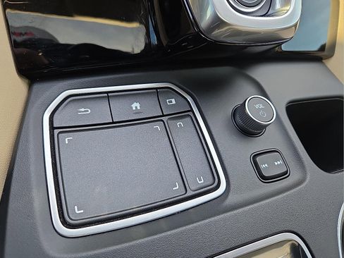 Used 2023 Acura MDX FWD w/ Technology Package image 19