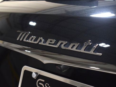 Certified 2022 Maserati Levante Modena image 10