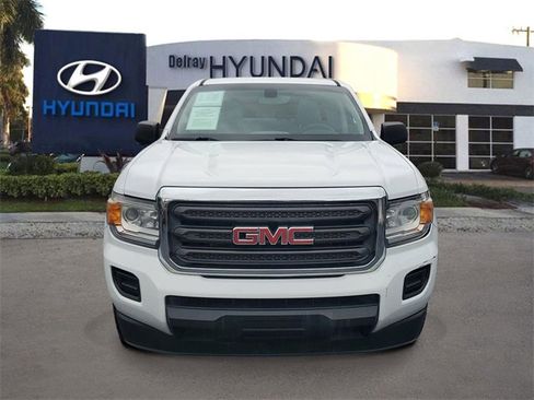 Used 2018 GMC Canyon 2WD Crew Cab image 2