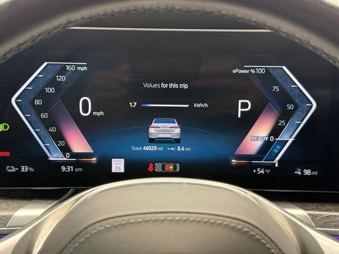Used 2024 BMW i7 xDrive60 AWD/4WD image 29