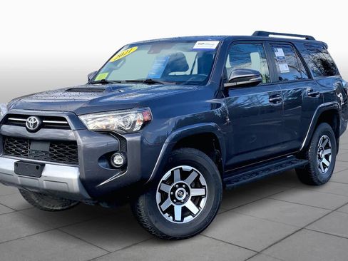Used 2021 Toyota 4Runner TRD Off-Road Premium AWD/4WD image 2