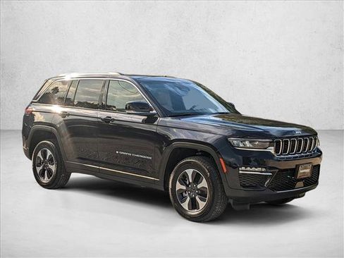 Used 2024 Jeep Grand Cherokee Limited 4xe image 6
