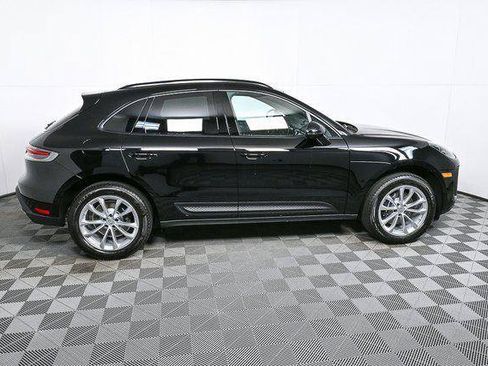 Certified 2026 Porsche Macan Turbo AWD/4WD image 25