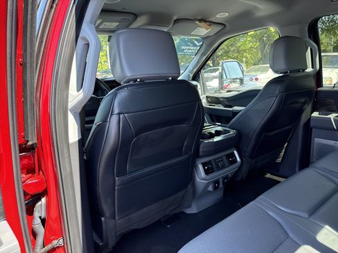 Certified 2024 Ford F150 Lariat w/ Equipment Group 502A High AWD/4WD image 20