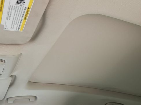 Used 2023 Buick Envision Avenir FWD image 25