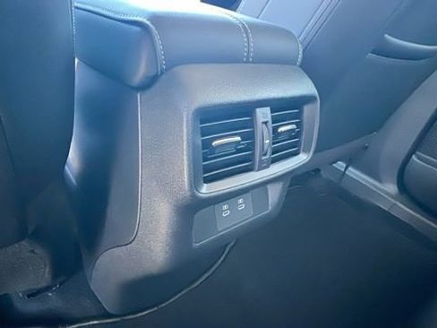 New 2025 Nissan Murano SL image 17