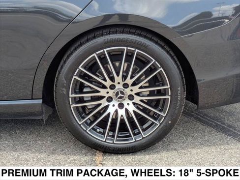 Used 2022 Mercedes-Benz C 300 4MATIC Sedan image 9