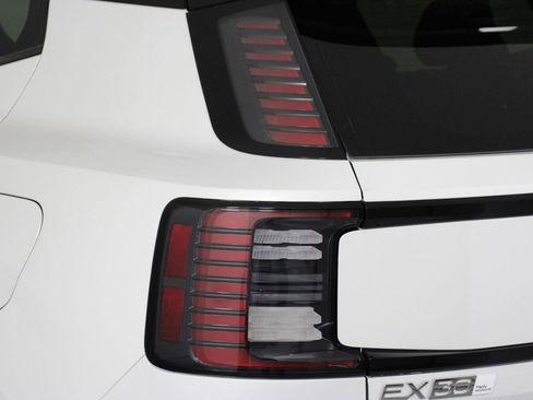 New 2026 Volvo EX30 Plus image 14