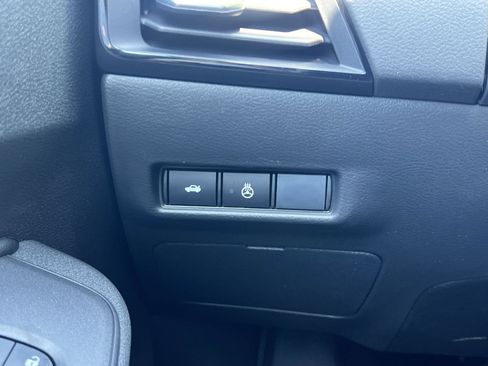 New 2026 Nissan Sentra SV w/ SV Convenience Package FWD image 13