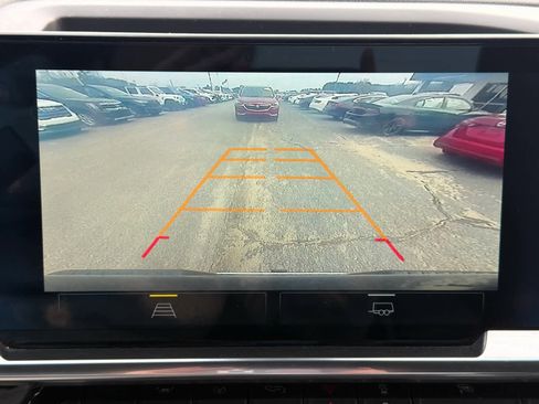 Used 2025 Chevrolet Silverado 1500 LT image 42