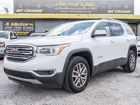 Used 2019 GMC Acadia SLE FWD image 9