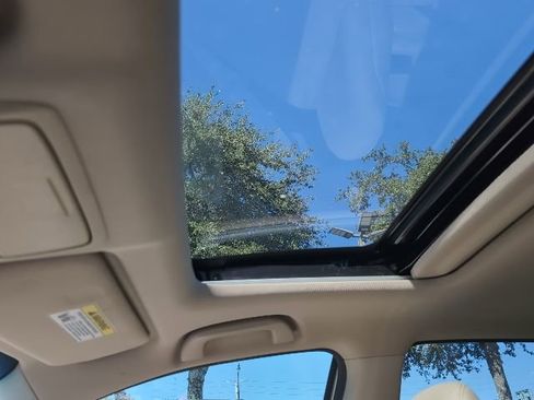 Used 2015 Honda Accord Touring image 21