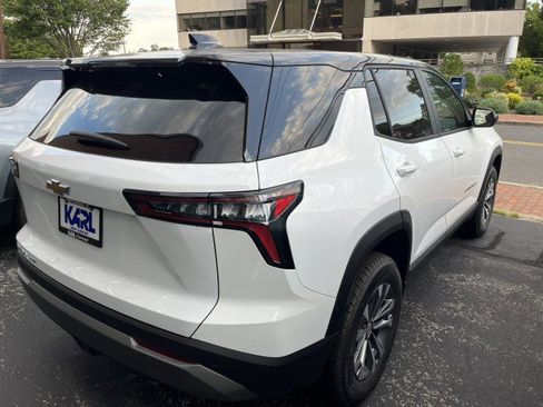 New 2026 Chevrolet Equinox LT w/ Convenience Package II image 7