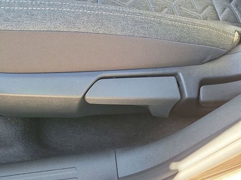 New 2026 Nissan Kicks SV image 22