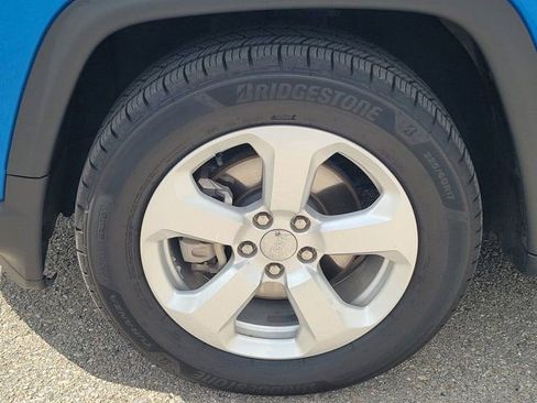 Used 2019 Jeep Compass Latitude w/ Popular Equipment Group image 11