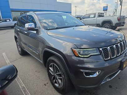 Used 2017 Jeep Grand Cherokee Limited w/ Luxury Group II