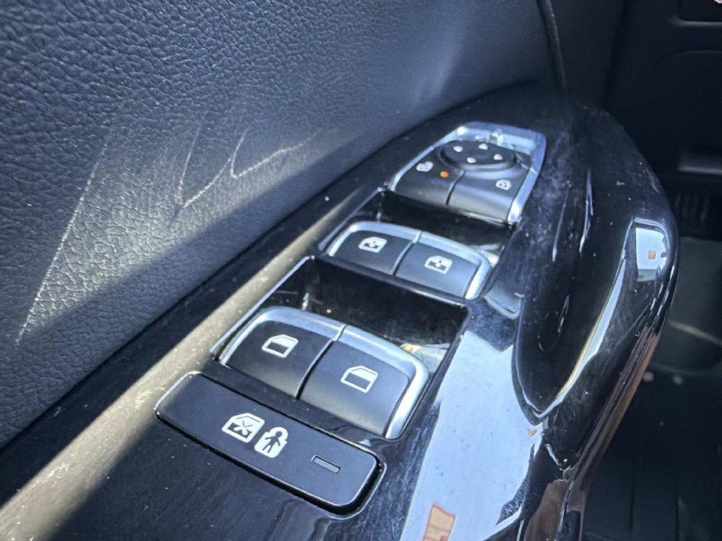 Used 2025 Kia K5 GT-Line FWD image 15