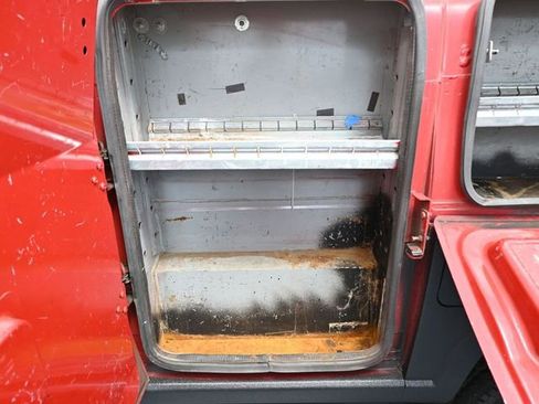 Used 2007 Chevrolet Silverado 3500 W/T image 25