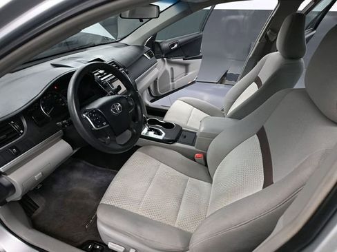 Used 2012 Toyota Camry LE image 20