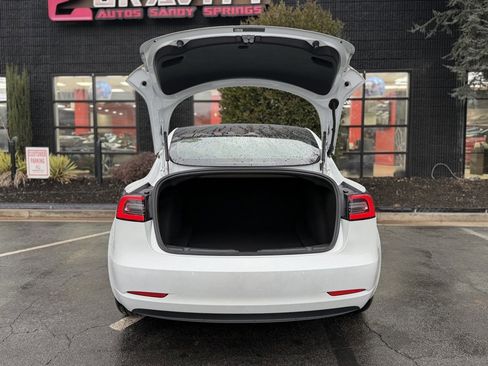 Used 2020 Tesla Model 3 Standard Range Plus image 17